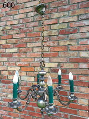 NR 600